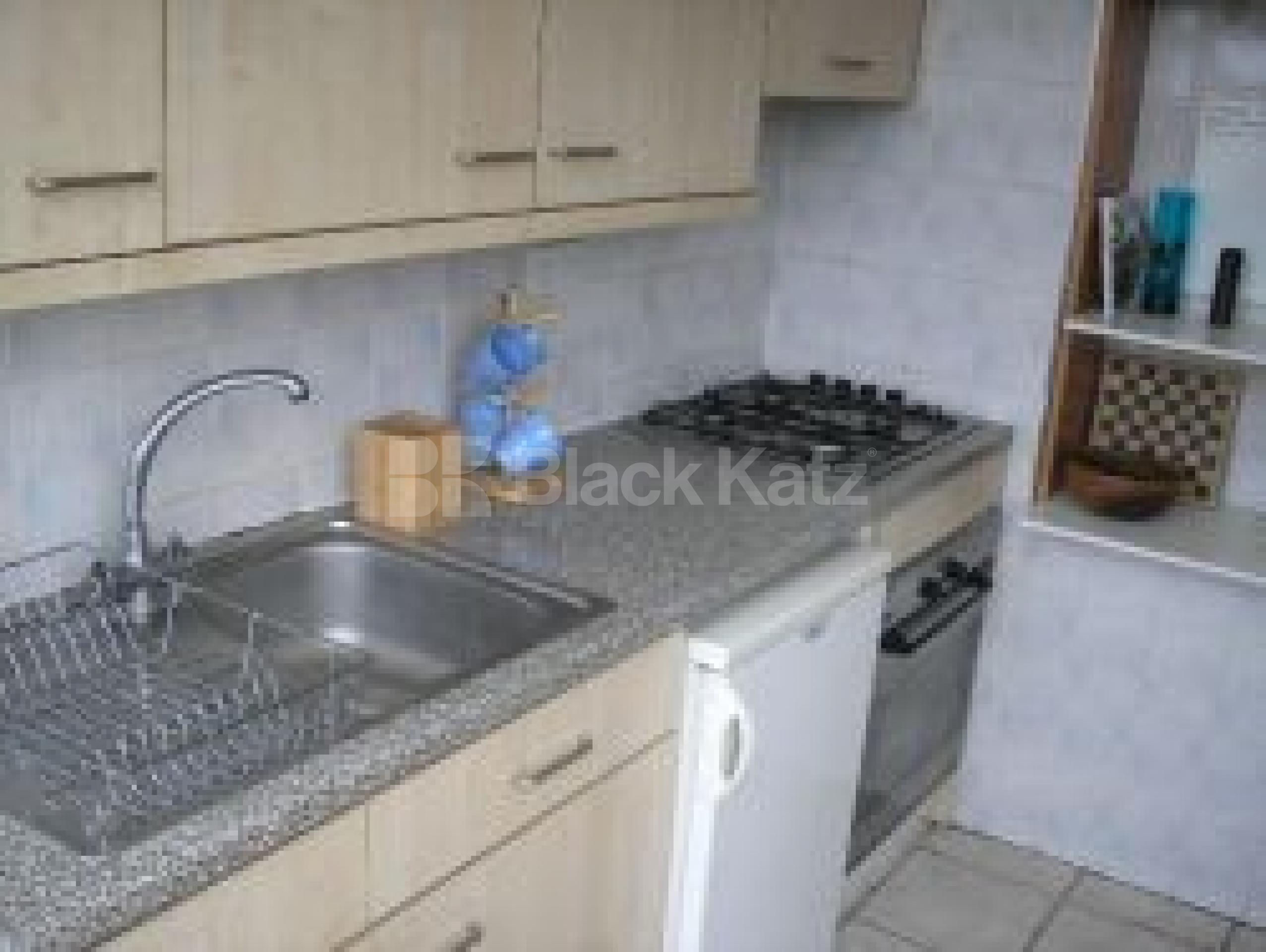 			2 Bedroom, 1 bath, 1 reception Flat			 Brecknock Road, TUFNELL PARK N19